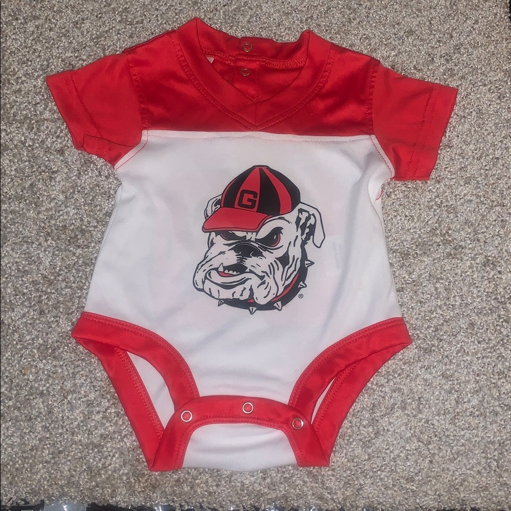 Rivalry Threads Red and White Bulldog Kids Onesie